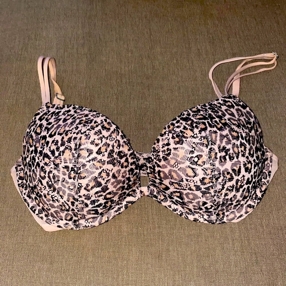 Victoria Secret Pink Push Up Bra 34C